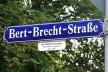 Die Querstraße zum Brecht-Wohnhaus in der Bleichstraße